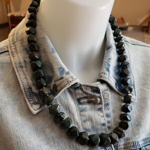 Chic Adventurine Beaded Necklace Jade Color 24in
